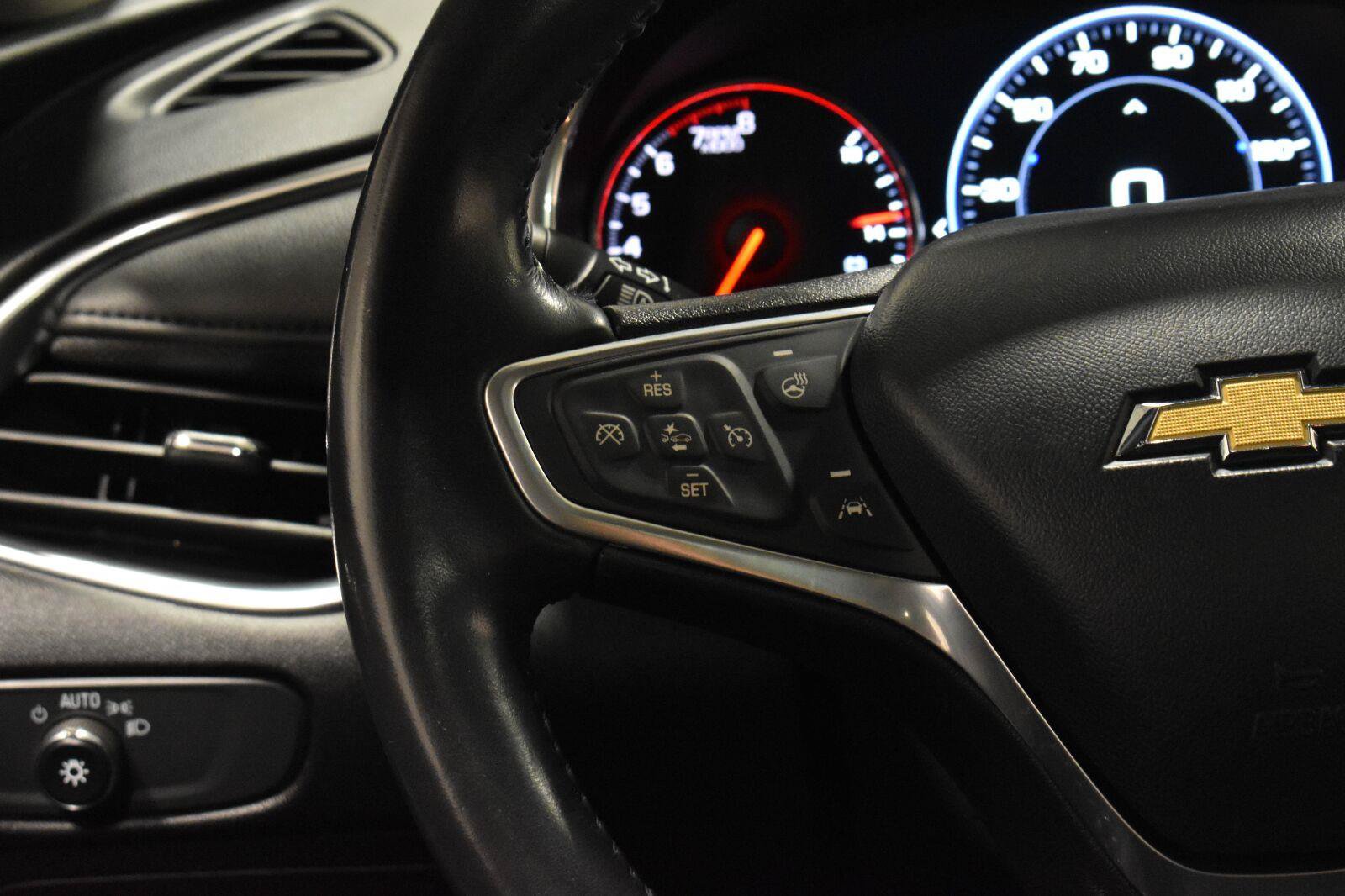 Used 2022 Chevrolet Malibu Premier FWD image 8
