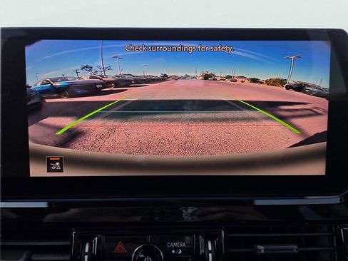 New 2026 Nissan Pathfinder SV w/ SV Premium Package FWD image 22