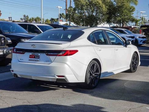 Used 2025 Toyota Camry XSE image 4