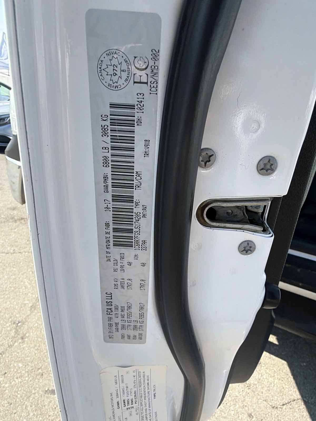 Used 2018 RAM 1500 ST w/ SXT Appearance Group AWD/4WD image 19