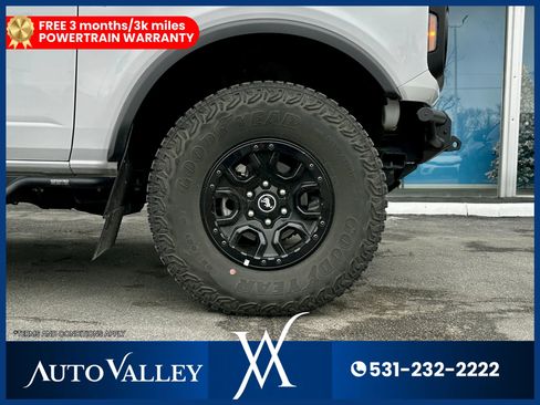 Used 2024 Ford Bronco Wildtrak image 9