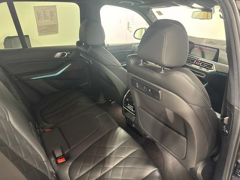 Used 2023 BMW X5 xDrive40i w/ Premium Package AWD/4WD image 24