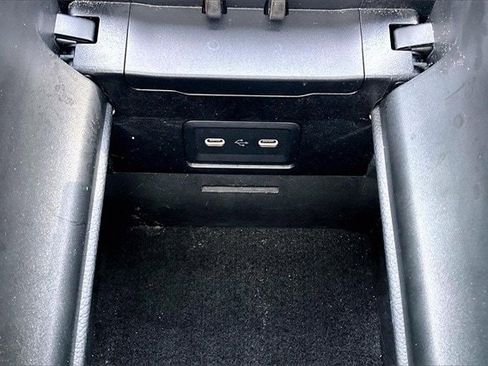 Certified 2023 Mercedes-Benz C 300 4MATIC Sedan image 19