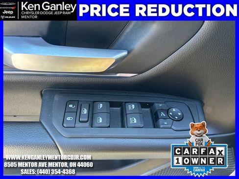 Used 2025 RAM 1500 Big Horn AWD/4WD image 12
