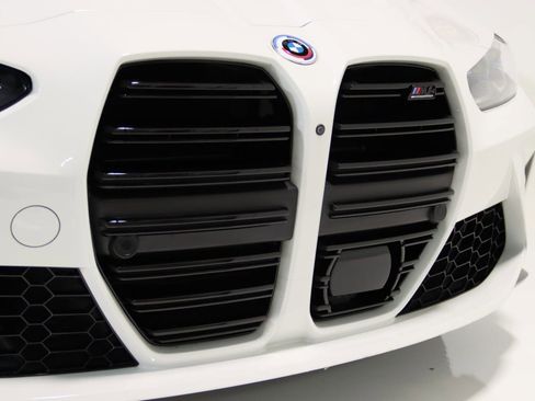 Used 2023 BMW M4 xDrive Competition image 30