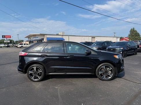 Used 2023 Ford Edge ST w/ Equipment Group 401A AWD/4WD image 6
