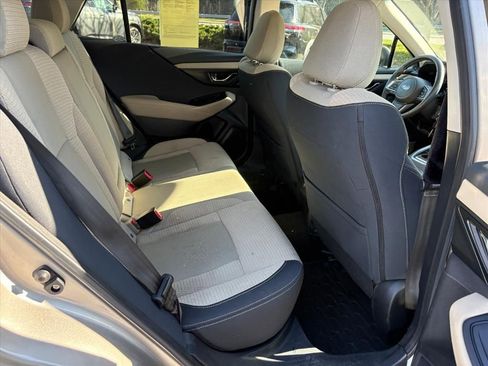 Used 2020 Subaru Outback Premium image 20