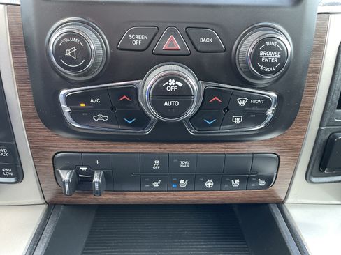 Used 2015 RAM 1500 Laramie w/ Convenience Group AWD/4WD image 35