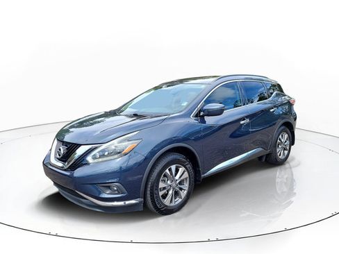 Used 2018 Nissan Murano SV FWD image 4