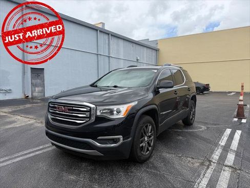 Used 2019 GMC Acadia SLT FWD image 2