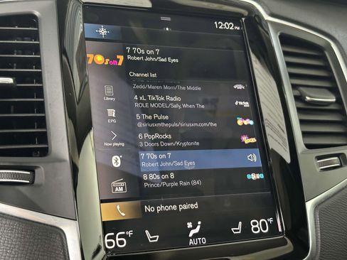 Certified 2022 Volvo XC90 T6 Momentum image 38