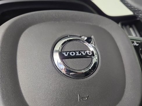 Certified 2023 Volvo XC60 B5 Plus w/ Climate Package image 30