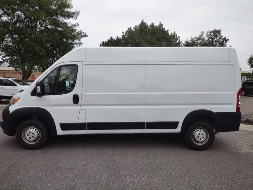 Used 2026 RAM ProMaster 2500 w/ Convenience Group FWD image 8