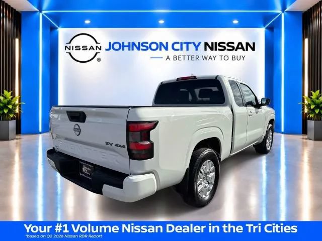 Used 2022 Nissan Frontier SV AWD/4WD image 4
