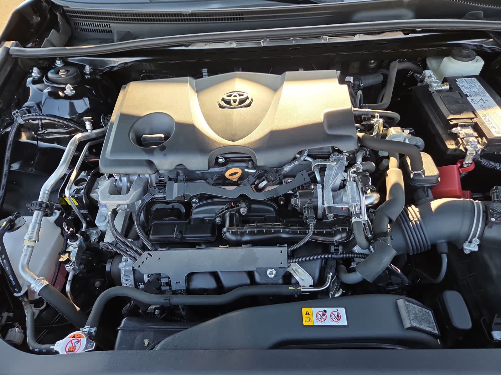 Used 2020 Toyota Camry SE FWD image 17