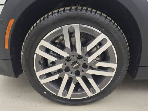 New 2026 MINI Cooper 4-Door Hardtop image 11