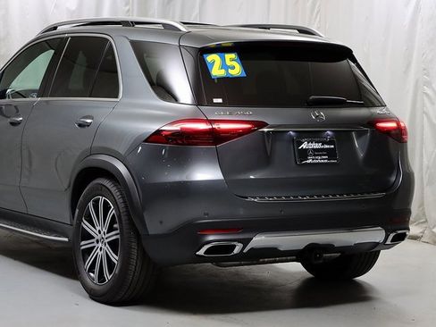 Certified 2025 Mercedes-Benz GLE 450 4MATIC image 8