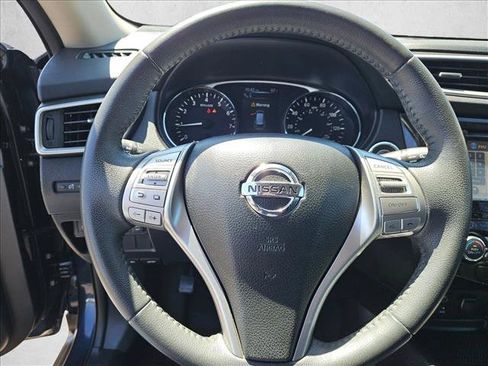 Used 2015 Nissan Rogue SL w/ SL Premium Package FWD image 14