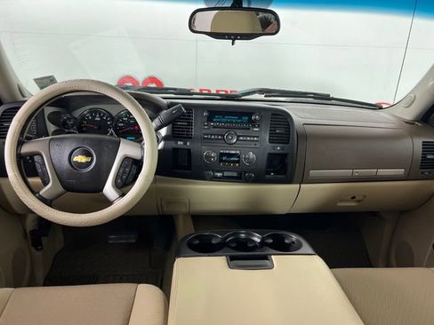 Used 2013 Chevrolet Silverado 1500 LT image 13