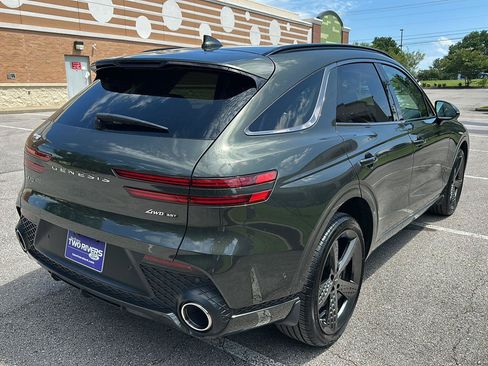Used 2025 Genesis GV70 3.5T Sport w/ Sport Advanced Package AWD/4WD image 5