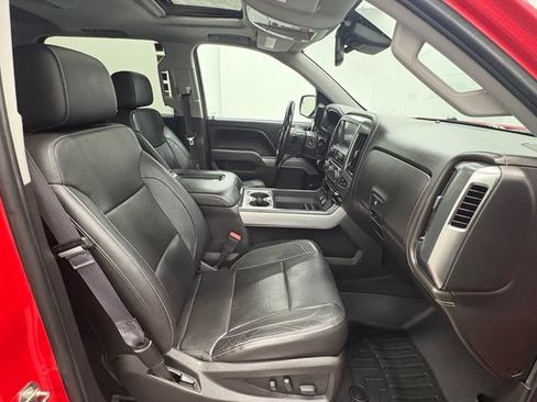 Used 2017 Chevrolet Silverado 1500 LTZ Z71 w/ LTZ Plus Package AWD/4WD image 37