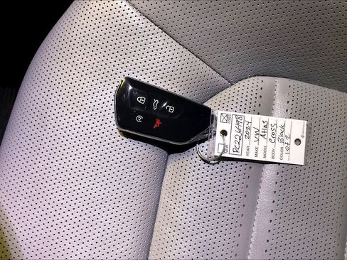 Used 2024 Volkswagen Atlas Cross Sport SEL R-Line image 13