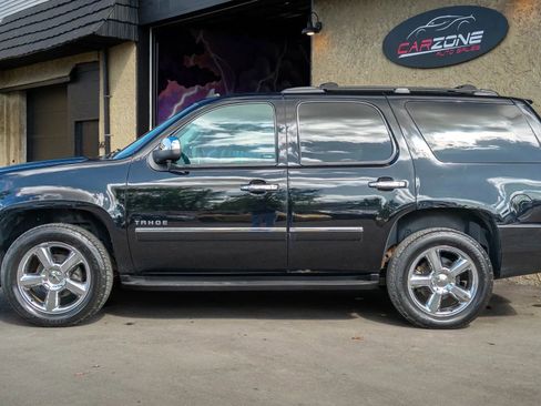 Used 2014 Chevrolet Tahoe LTZ AWD/4WD image 11