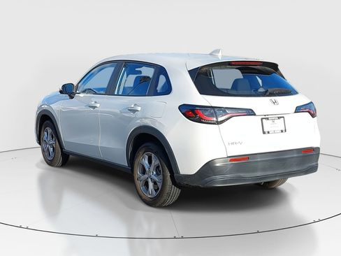 Used 2024 Honda HR-V LX image 7