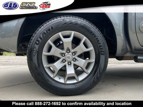 Used 2019 Nissan Frontier SL image 10