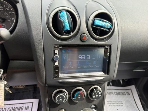 Used 2012 Nissan Rogue S AWD/4WD image 19