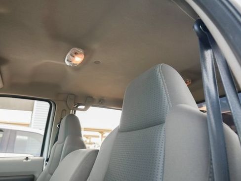 Used 2010 Ford F250 XLT AWD/4WD image 25