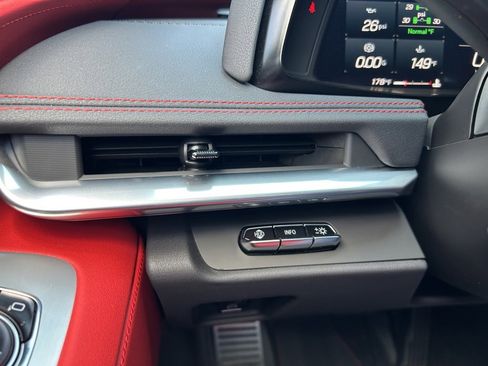 Used 2025 Chevrolet Corvette Z06 image 47