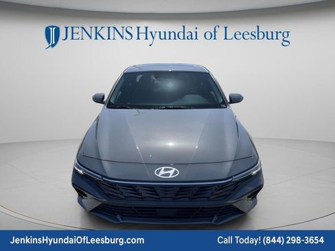 New 2026 Hyundai Elantra Limited FWD image 14