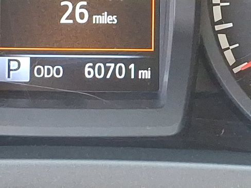 Used 2022 Toyota Tacoma SR image 18