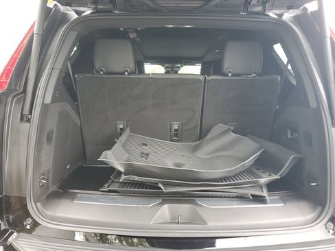 Used 2023 Cadillac Escalade Premium Luxury w/ Performance Package image 26