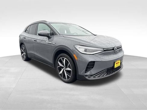 Used 2023 Volkswagen ID.4 Pro S image 1