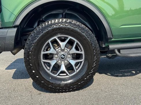 Used 2022 Ford Bronco Badlands AWD/4WD image 9