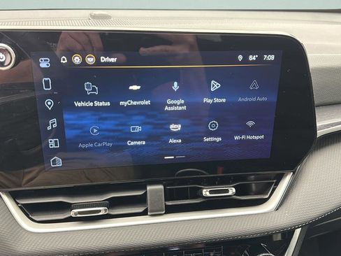 Used 2025 Chevrolet Equinox LT AWD/4WD image 19