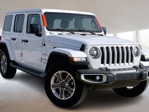 Used 2020 Jeep Wrangler Unlimited Sahara AWD/4WD image 10