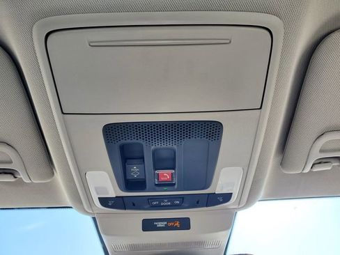 Used 2024 Honda Accord EX-L image 31