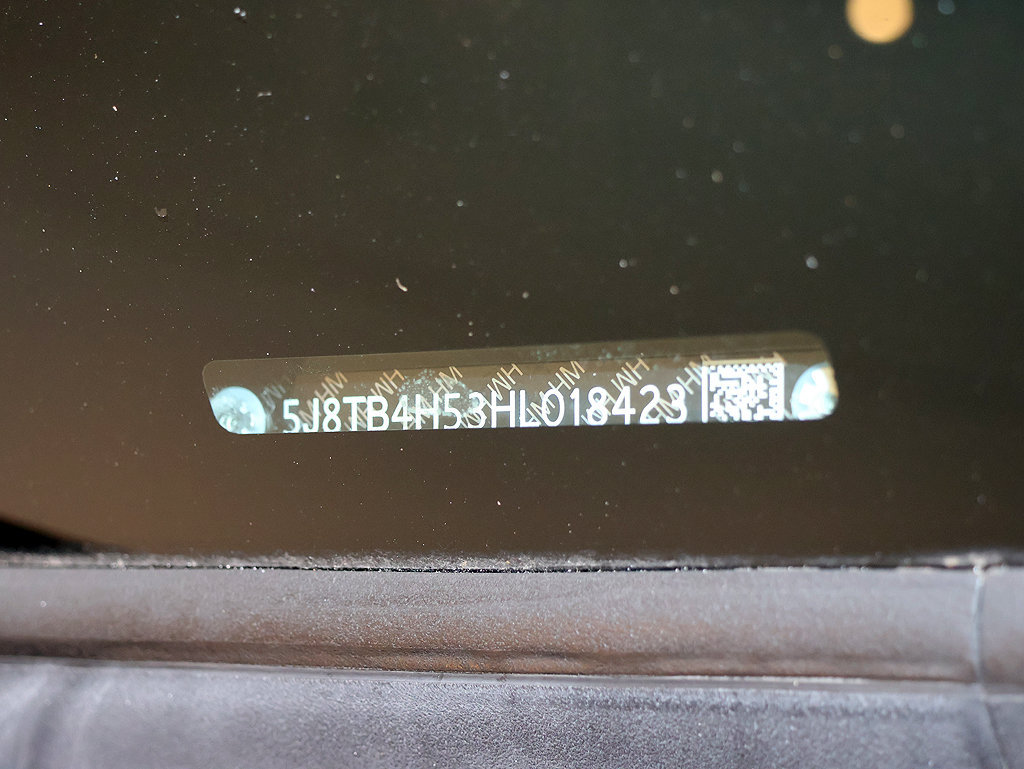 Used 2017 Acura RDX w/ Technology Package AWD/4WD image 62