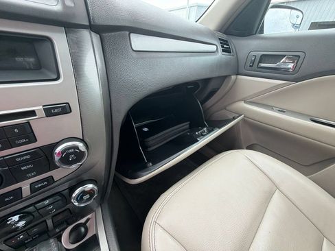 Used 2011 Ford Fusion SEL FWD image 26