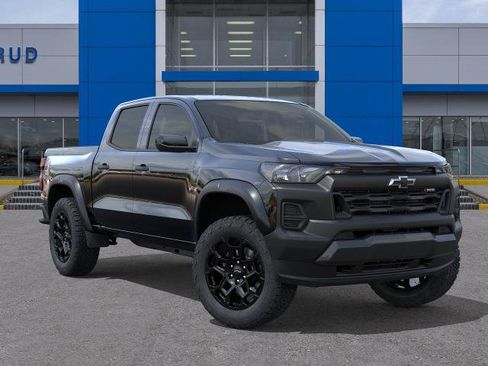 New 2026 Chevrolet Colorado Trail Boss AWD/4WD image 7