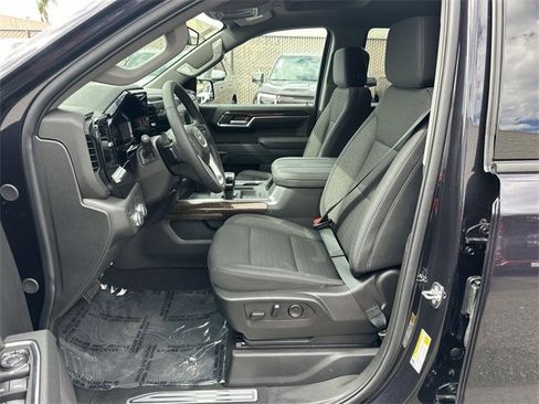 New 2026 GMC Sierra 1500 Elevation w/ LPO, Elevation Black Package image 21