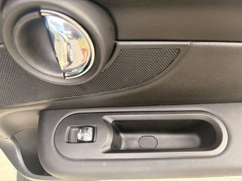 Used 2017 MINI Cooper Clubman ALL4 AWD/4WD image 27