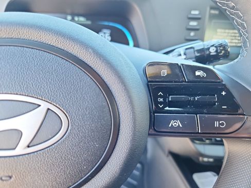 Used 2026 Hyundai Elantra Sport FWD image 19