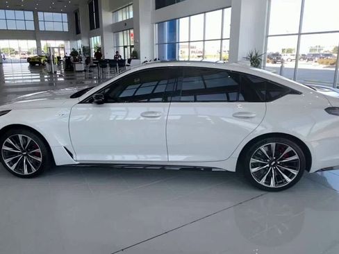 Used 2022 Cadillac CT5 V Blackwing w/ Parking Package RWD image 5