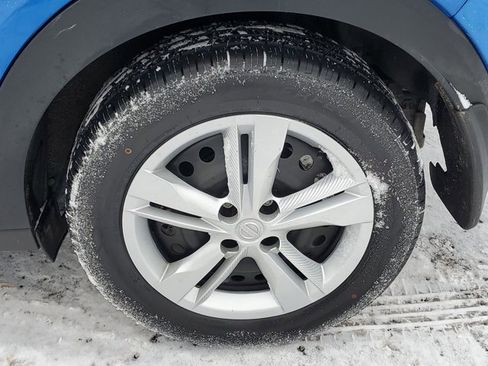 Certified 2024 Nissan Kicks S image 28