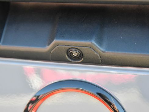 Used 2024 Nissan Frontier PRO-4X w/ Off-Road Protection Package image 38