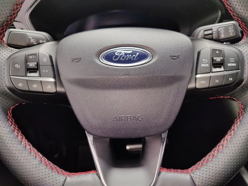 Used 2024 Ford Escape ST-Line Select w/ Tech Pack #2 image 33